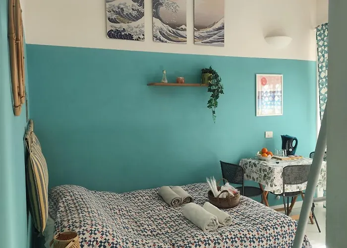 Colosseum Flat Blue Apartment Rom